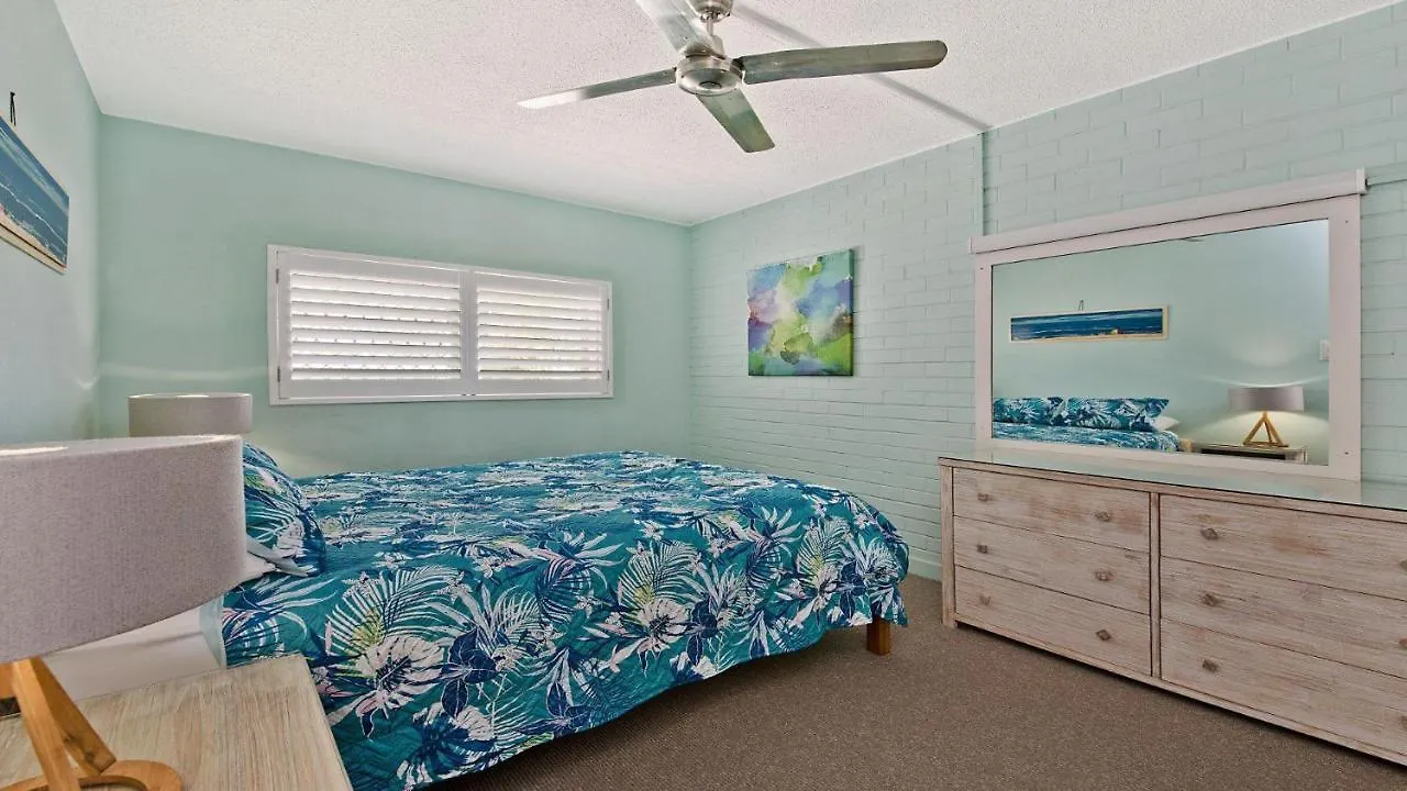 Culverston Unit 15 Kings Beach Qld Калаундра
